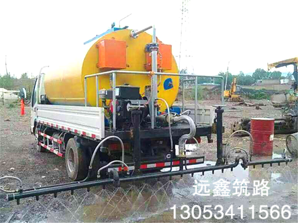 瀝青灑布車廠家